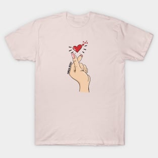 Crossed fingers T-Shirt